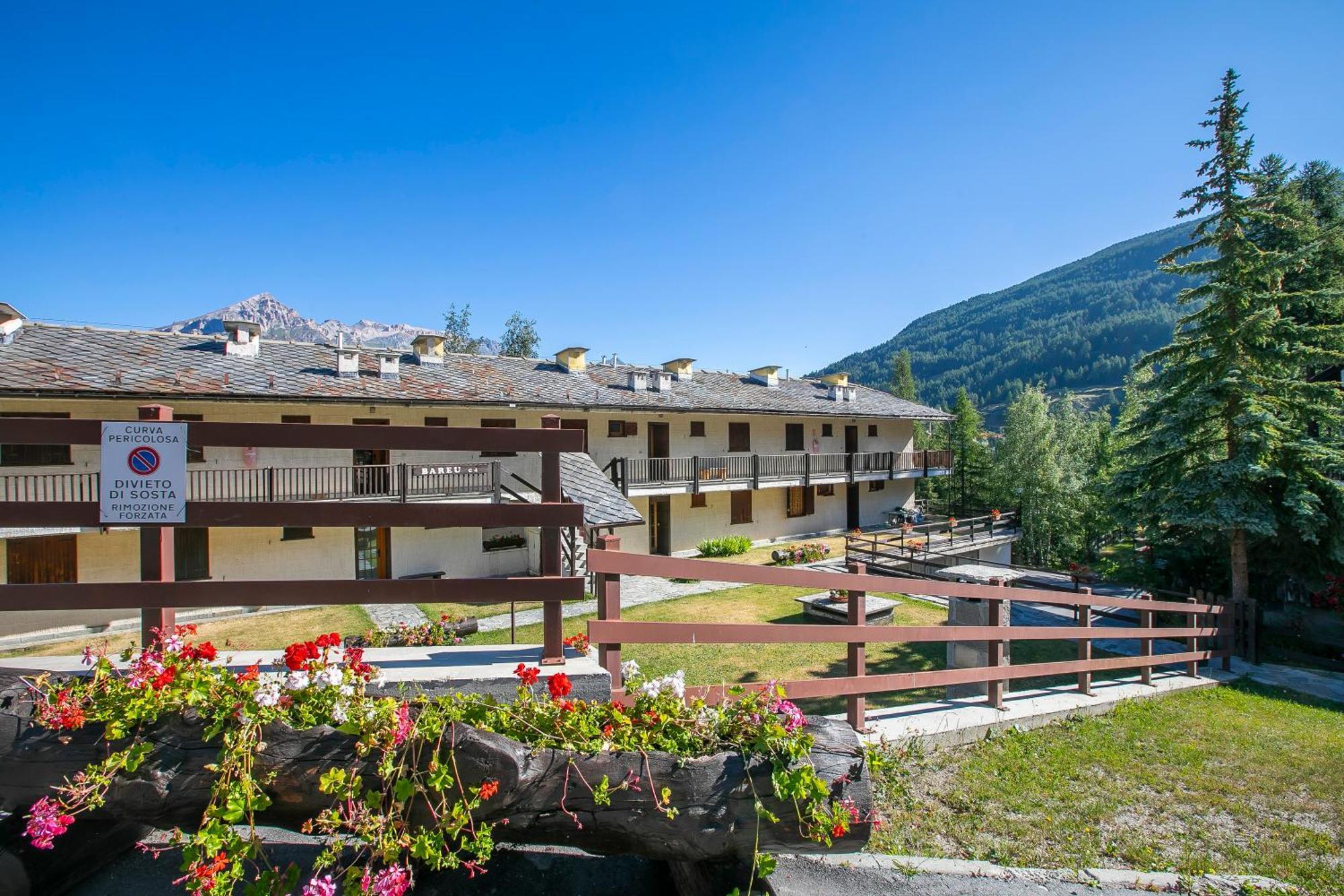 Appartamento Bareu Mountain View - Happy Rentals Oulx Exteriér fotografie